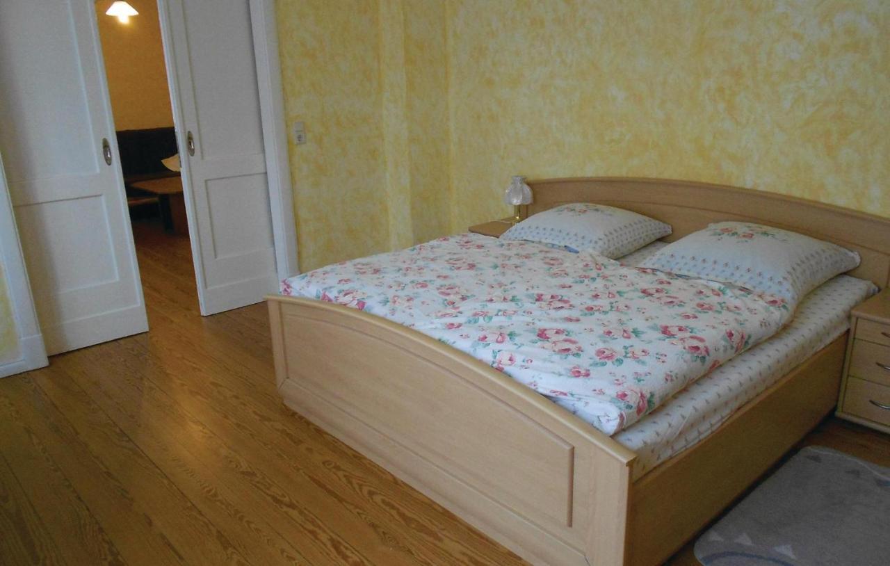 Lovely Apartment In Waren-Mueritz With Kitchen Варен Экстерьер фото